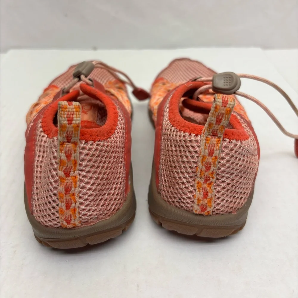 Chaco water shoes size 12 for toddler girl, box 31